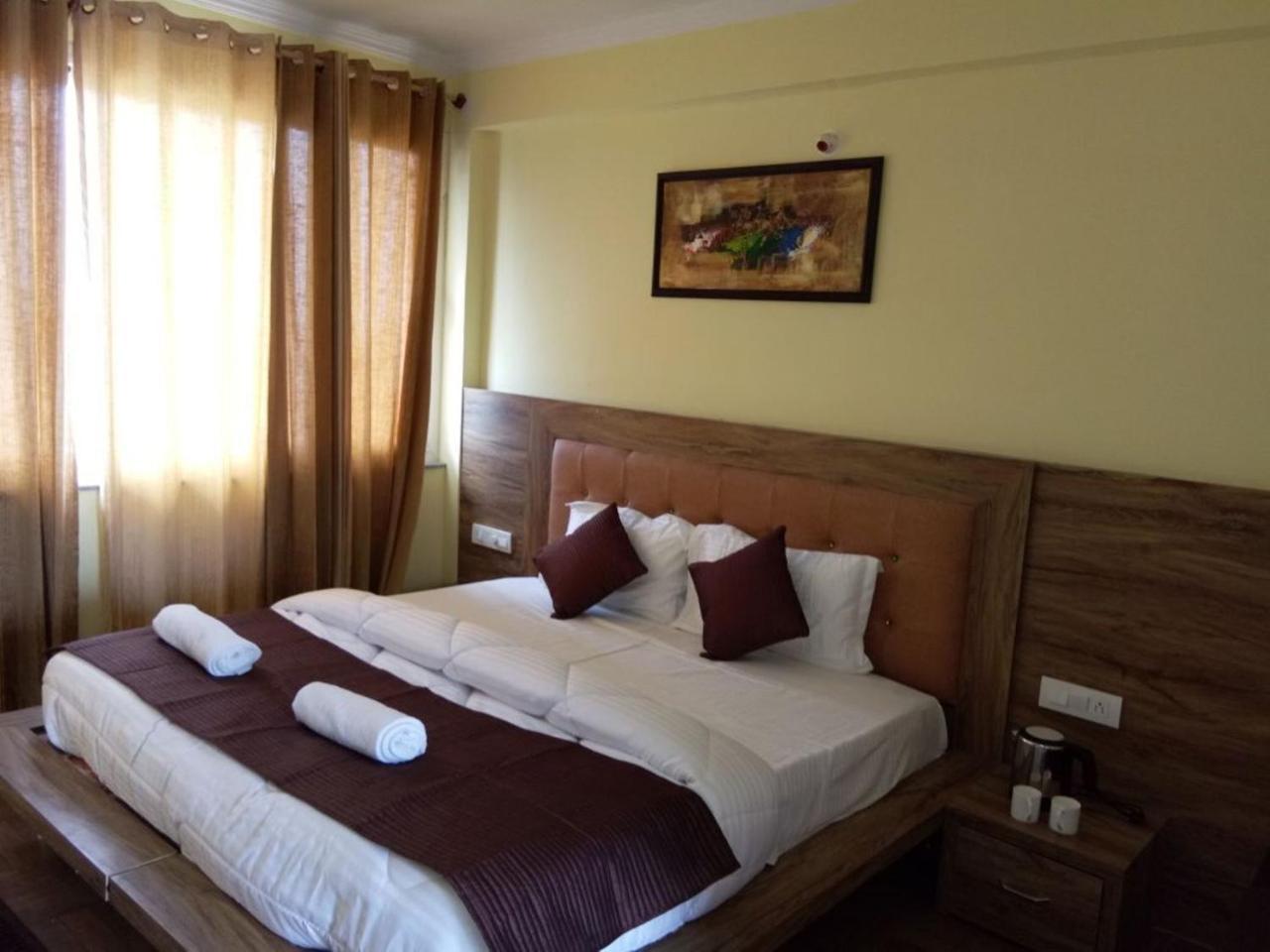 Hotel Harmony Blue Mcleodganj McLeod Ganj Exterior foto